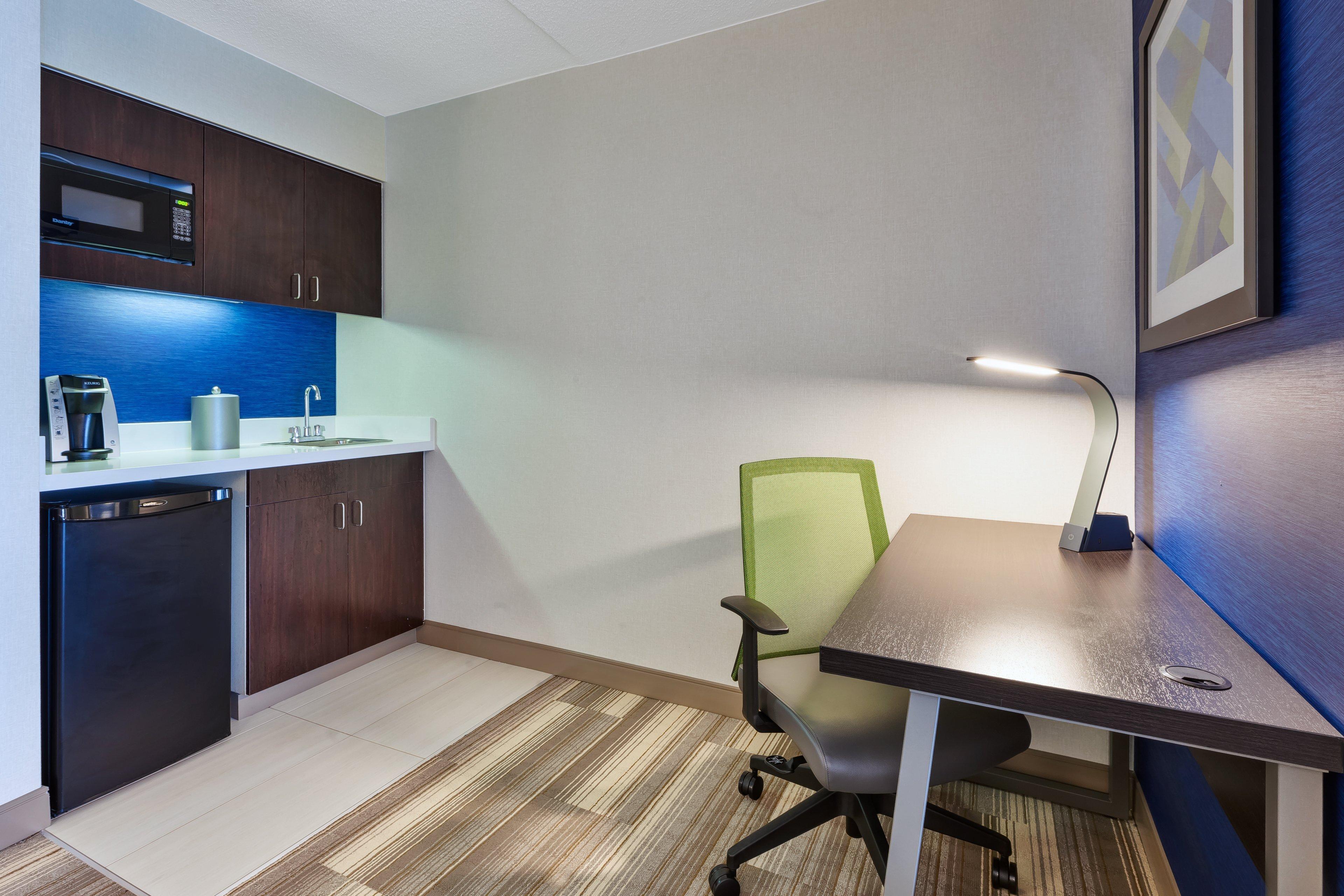 Holiday Inn Express Blacksburg By Ihg Exterior foto