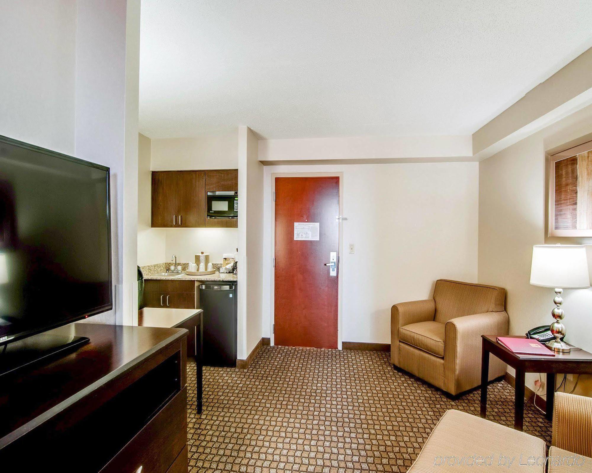 Holiday Inn Express Blacksburg By Ihg Exterior foto